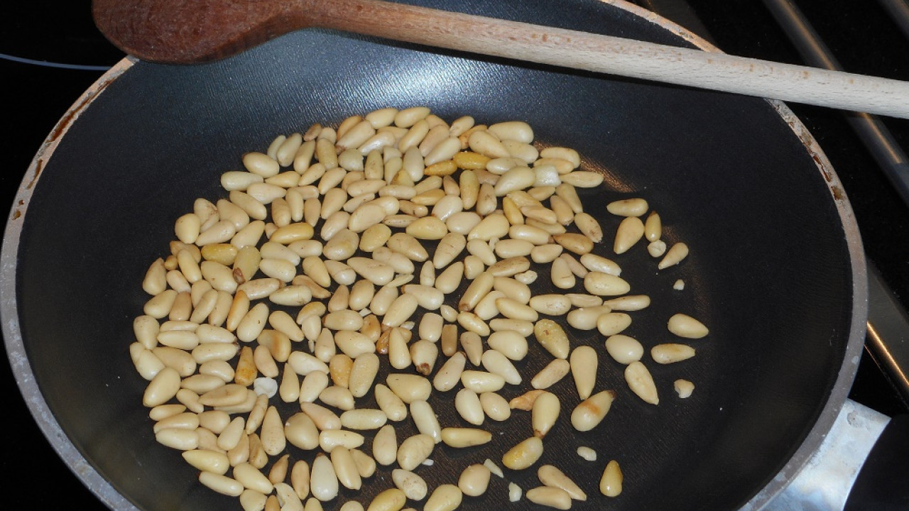 Petržlenové pesto