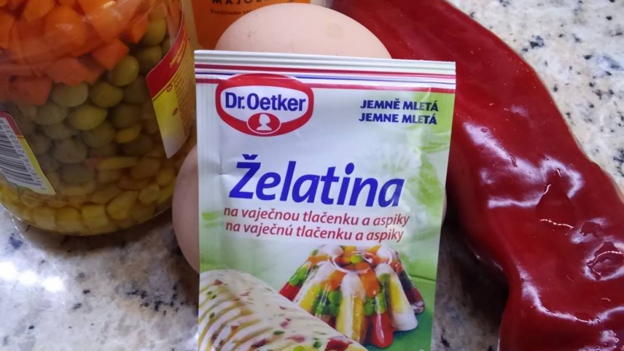 Vaječná tlačenka so zeleninou