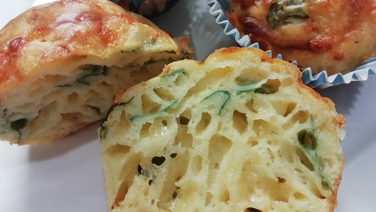 Muffiny s medvedím cesnakom