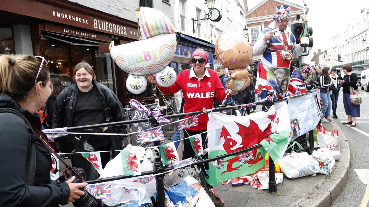 meghan harry dieťa pôrod