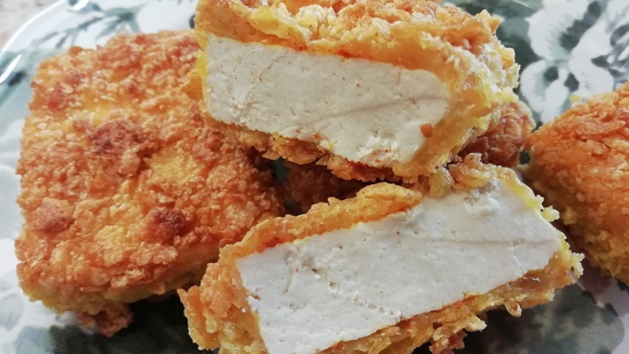 Tofu v kukuričných lupienkoch