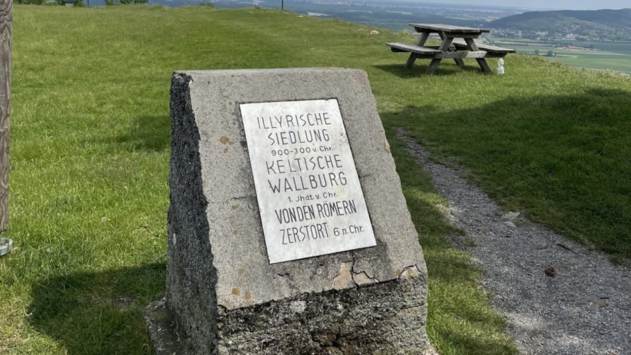 Braunsberg, Hainburg