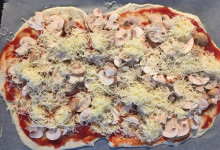 Šampiňónová pizza