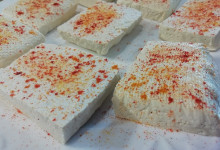 Tofu v kukuričných lupienkoch
