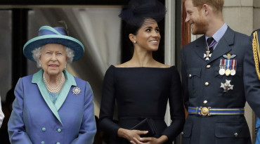Kráľovná Alžbeta II, Meghan, Harry