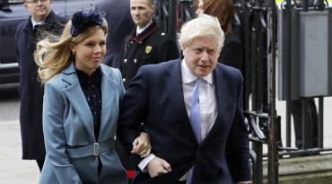 Johnson, Symondsová, svadba
