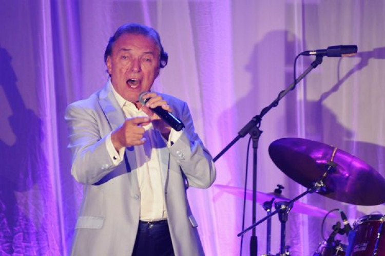 U publika mal úspech, u poroty nie. Zomrel spevák Karel Gott, zlatý hlas z Prahy - profil