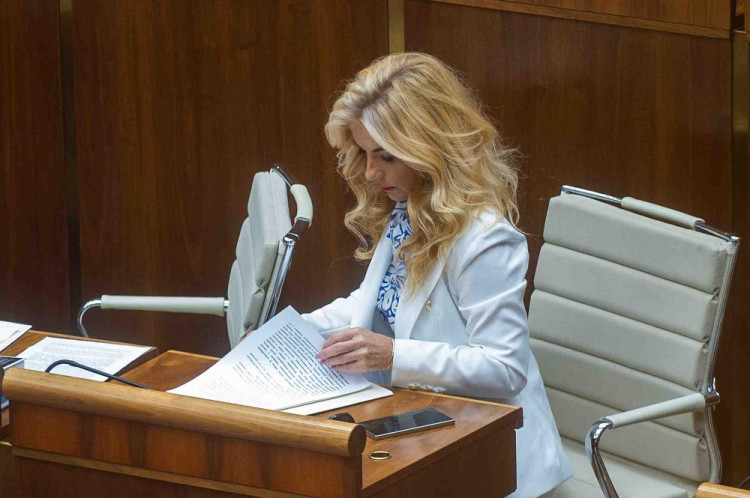 Ministerka Šimkovičová potichu odvolala Murína