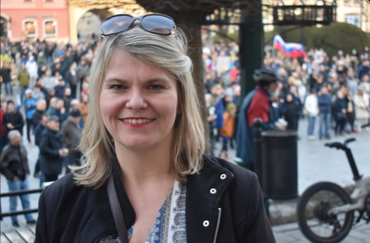 Eva Wolfová: Nemohla by som sa pozrieť študentom do očí, ak by som odmietla rečniť na proteste