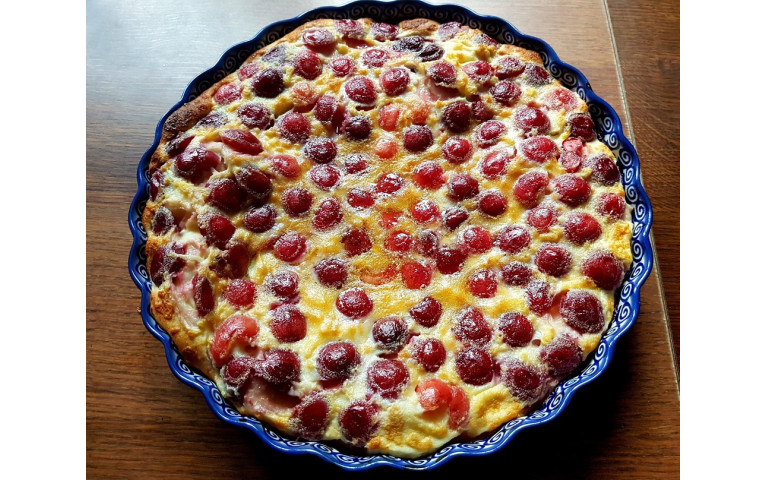 Francúzsky čerešňový koláč