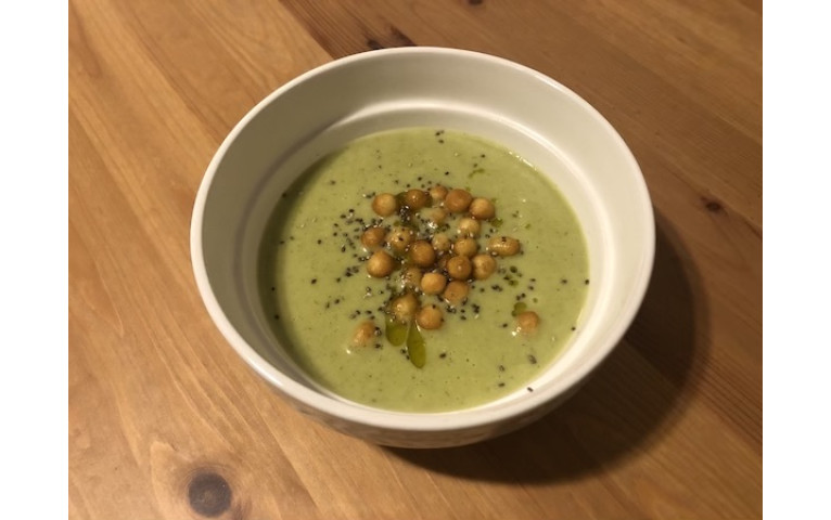 Brokolicová krémová polievka